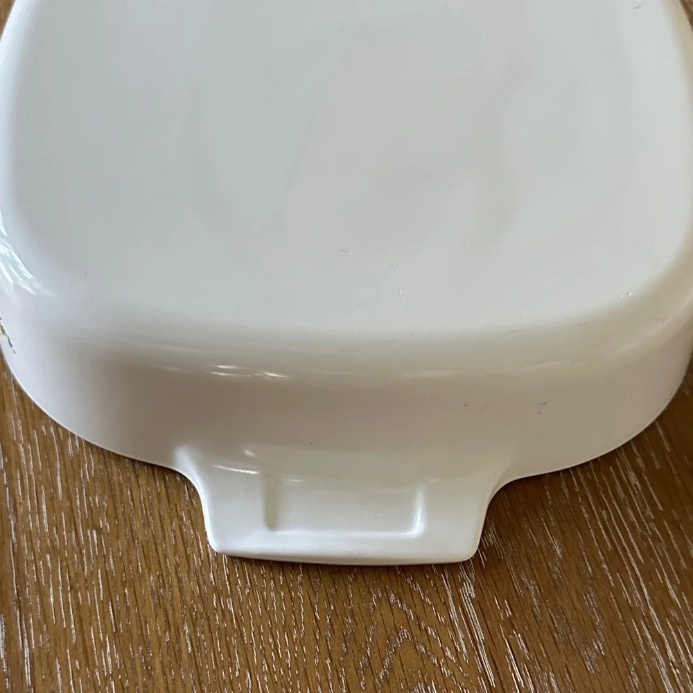 Corningware L’Echalote A-8-B Casserole Dish with Lid